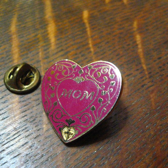 Mom Heart Holy Cross Lapel Pin - Picture 2 of 4